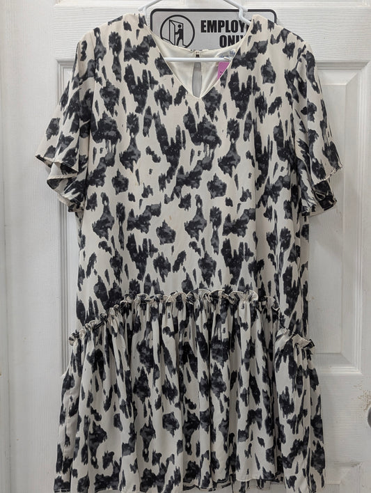SHE and SKY Size L Dress